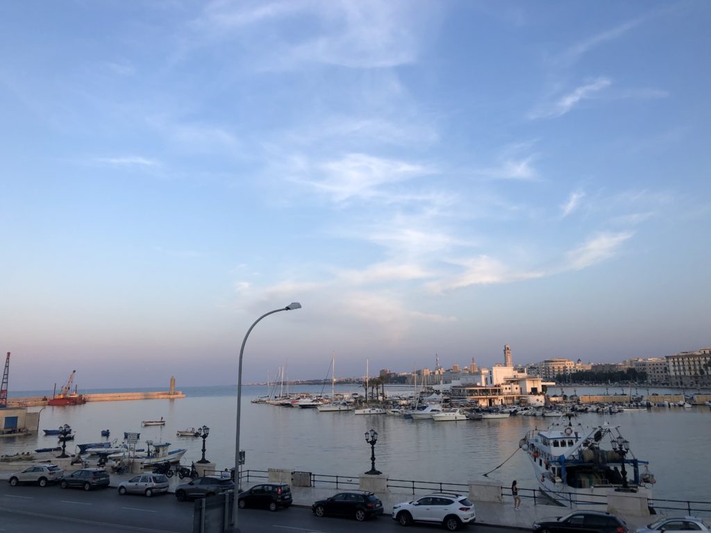 Bari - Le port - Représente.org